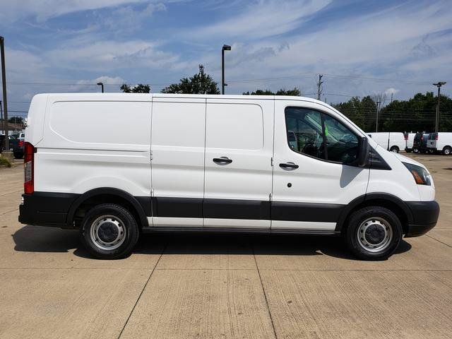 Used 2016 Ford Transit 150 130 Low Roof RWD image 7