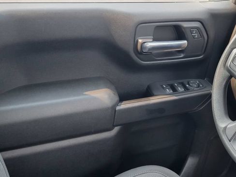 Certified 2023 Chevrolet Silverado 1500 Custom AWD/4WD image 23