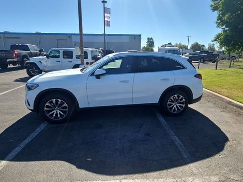 Used 2024 Mercedes-Benz GLC 300 w/ Winter Package image 5