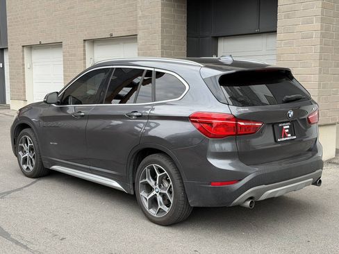 Used 2017 BMW X1 xDrive28i w/ Premium Package AWD/4WD image 3