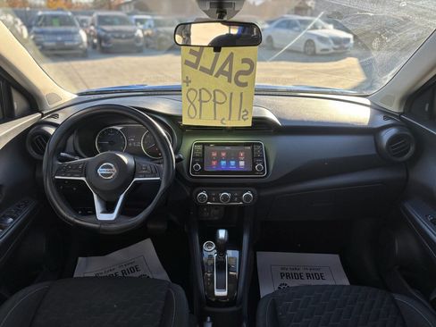 Used 2021 Nissan Kicks S FWD image 15