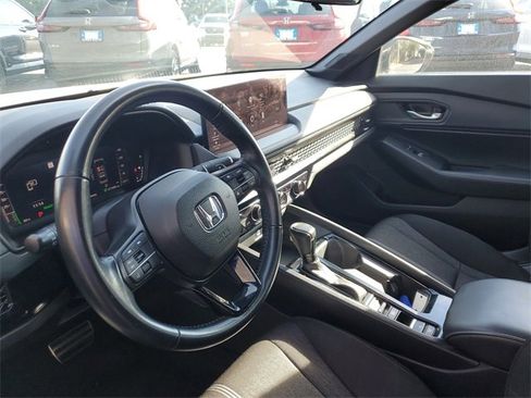 Used 2023 Honda Accord Sport image 17