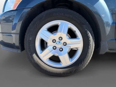 Used 2007 Dodge Caliber SXT w/ Driver Convenience Group image 10