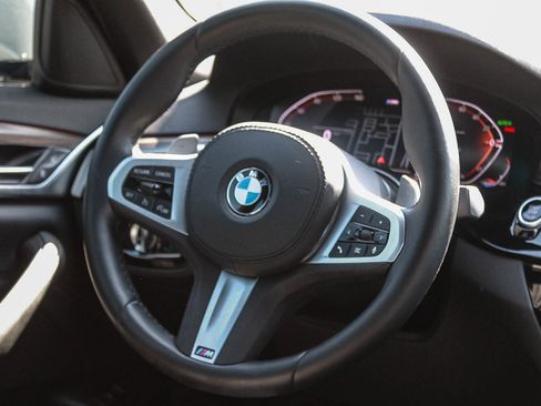 Used 2023 BMW 540i w/ M Sport Package RWD image 15