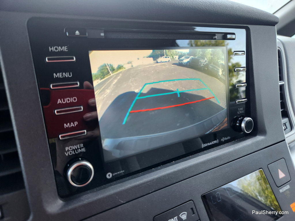 Used 2020 Toyota Sienna LE FWD image 45