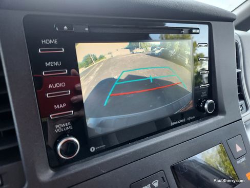 Used 2020 Toyota Sienna LE FWD image 45
