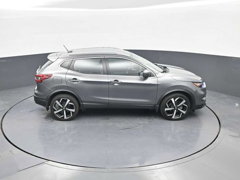 Used 2022 Nissan Rogue Sport SL AWD/4WD image 36