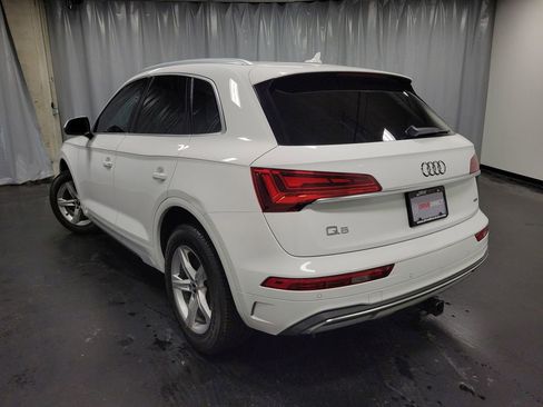 Used 2021 Audi Q5 2.0T Premium w/ Convenience Package image 6
