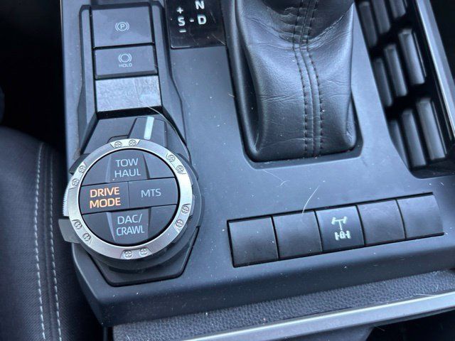 Used 2025 Toyota Tacoma TRD Off-Road AWD/4WD image 19