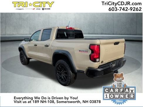 Used 2024 Chevrolet Colorado Trail Boss w/ Technology Package image 3