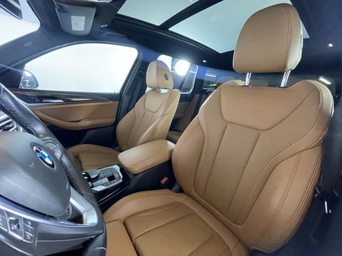 Used 2023 BMW X3 xDrive30i AWD/4WD image 9