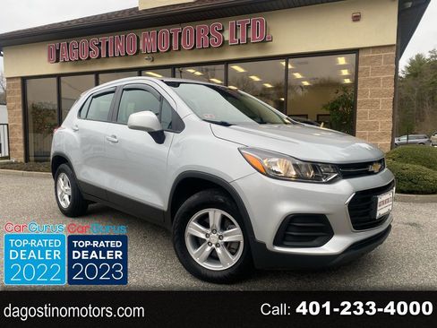Used 2020 Chevrolet Trax LS image 1