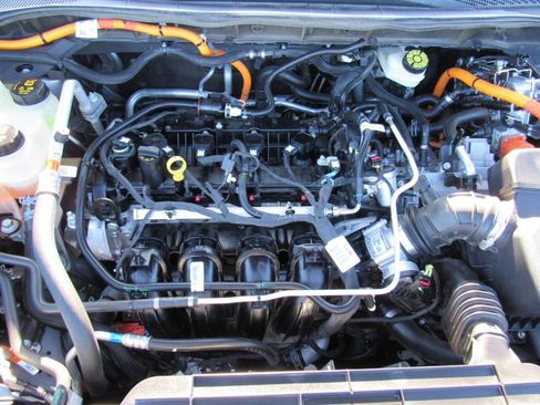 Certified 2021 Ford Escape SE w/ Convenience Package FWD image 12