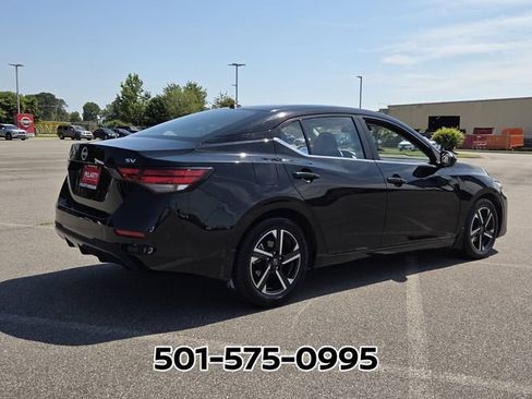 Used 2024 Nissan Sentra SV w/ All-Weather Package FWD image 5