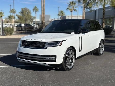 Used 2025 Land Rover Range Rover Long Wheelbase SE AWD/4WD image 6