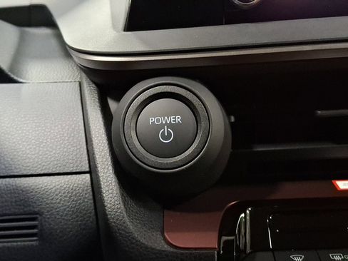 New 2026 Toyota Prius SE image 14