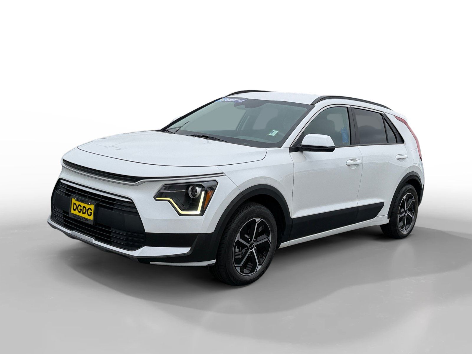 Used 2024 Kia Niro LX FWD image 1