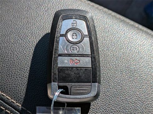 Certified 2021 Ford Escape SE w/ Cold Weather Package image 27