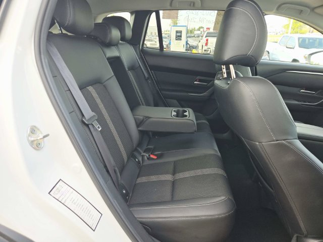 Certified 2025 MAZDA CX-50 AWD 2.5 S w/ Select Package image 11