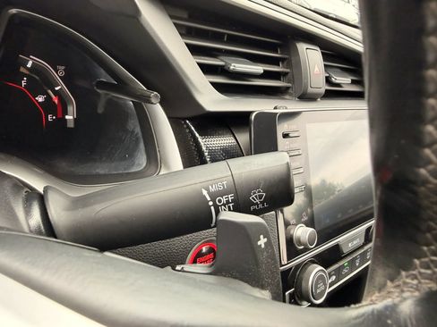 Used 2019 Honda Civic Sport image 35