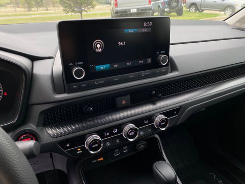 Used 2024 Honda CR-V EX image 15