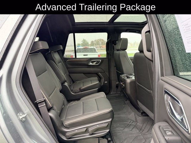Used 2021 Chevrolet Tahoe Premier w/ Premium Package AWD/4WD image 10