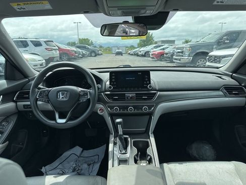 Used 2018 Honda Accord LX image 18