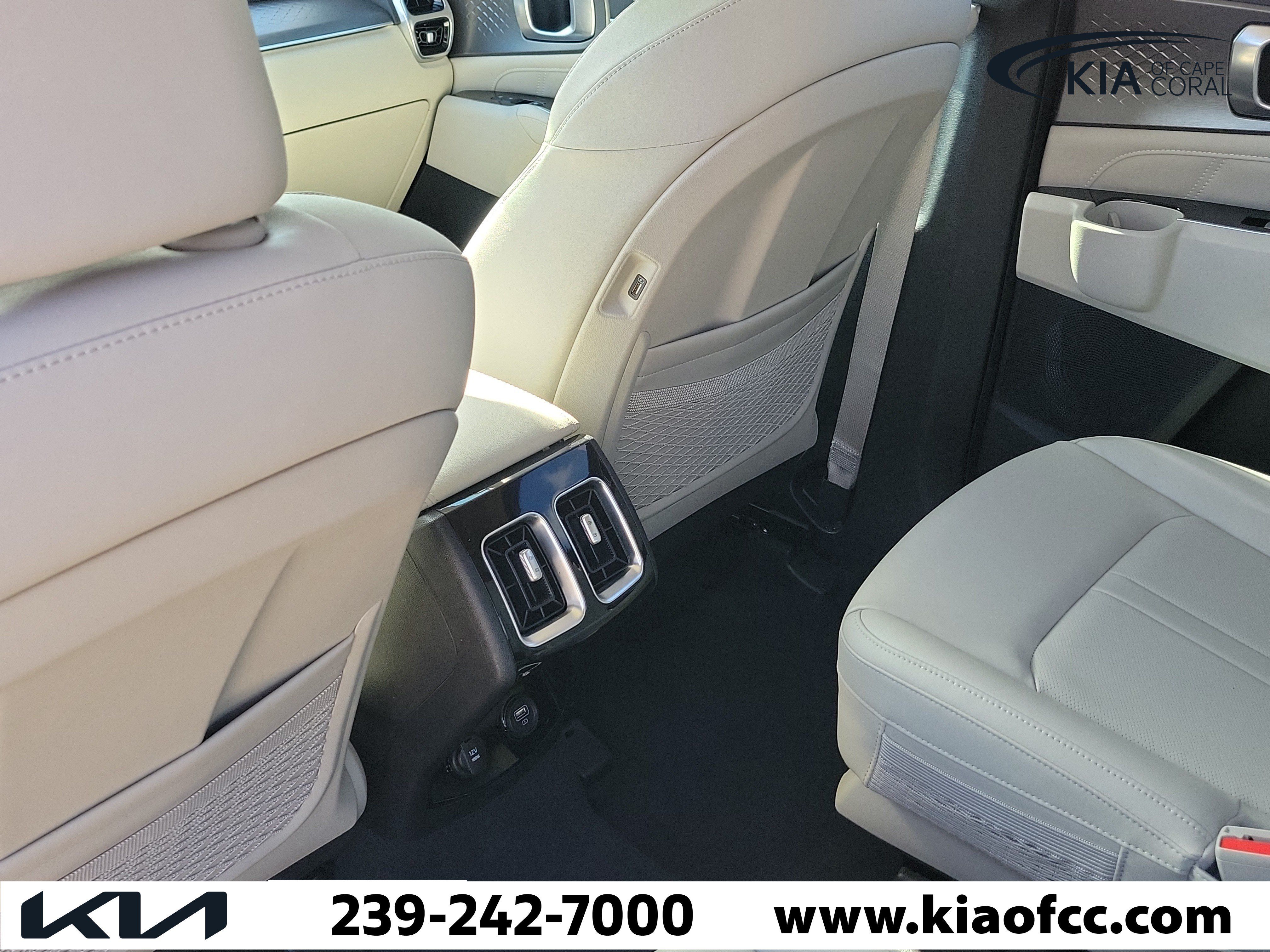 Certified 2023 Kia Sorento SX FWD image 15