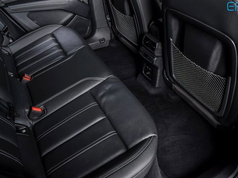 Used 2024 Audi Q4 e-tron Premium Plus image 22