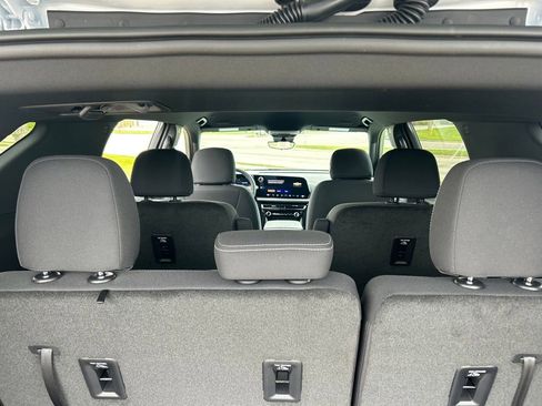 New 2026 Chevrolet Traverse LT w/ Driver Confidence Package FWD image 9