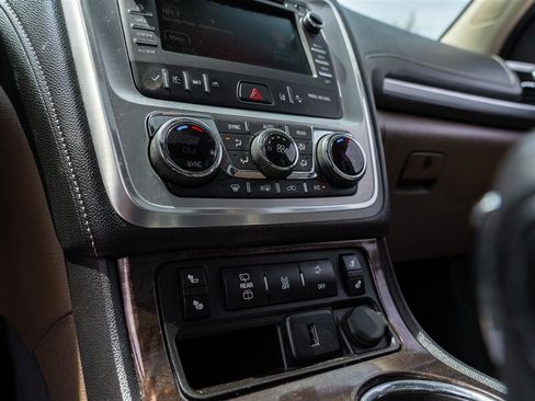 Used 2017 GMC Acadia Limited SLT AWD/4WD image 37