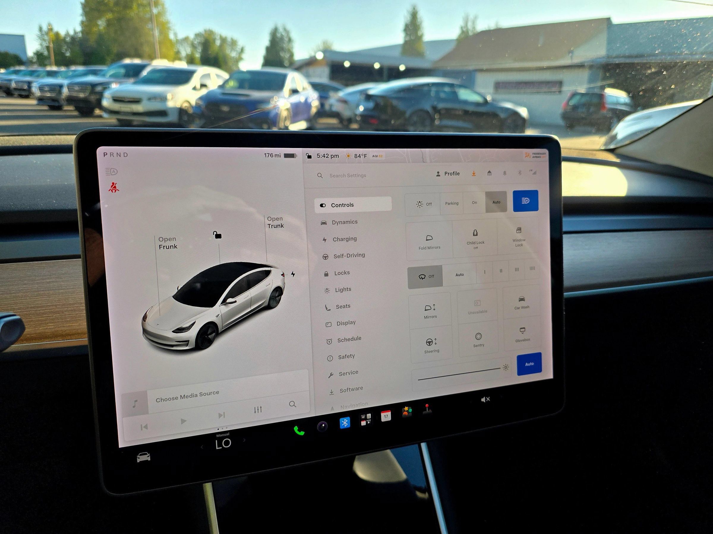 Used 2020 Tesla Model 3 Standard Range Plus RWD image 35
