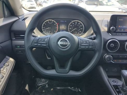 Certified 2025 Nissan Sentra S FWD image 13