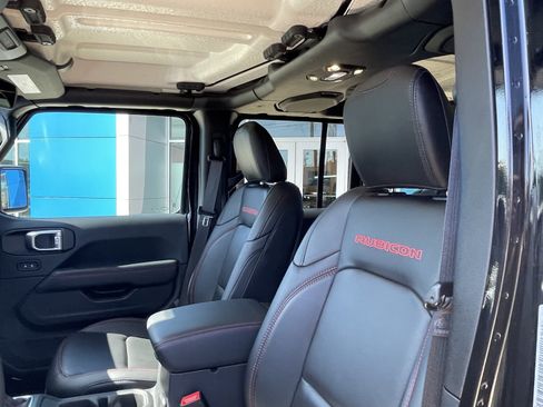 Used 2019 Jeep Wrangler Unlimited Rubicon AWD/4WD image 19