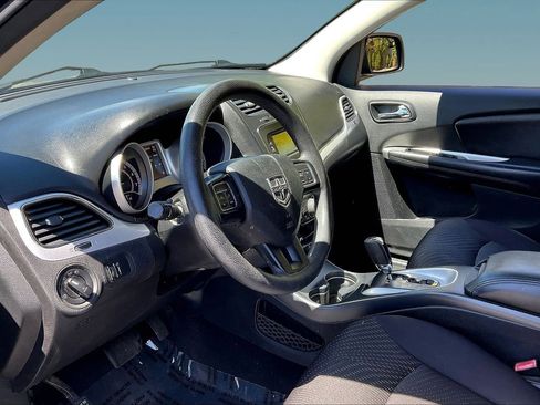 Used 2014 Dodge Journey SXT w/ Flexible Seating Group FWD image 16