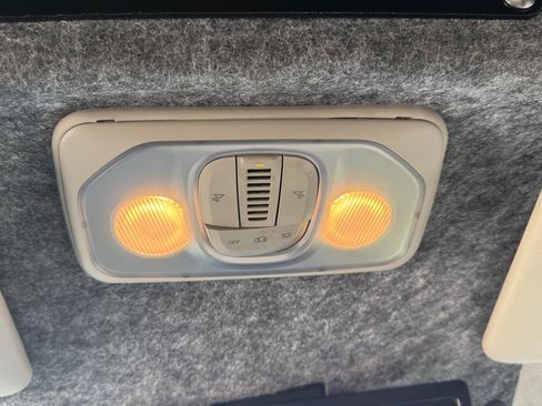 Used 2022 RAM ProMaster 3500 w/ Fleet Safety Group FWD image 35
