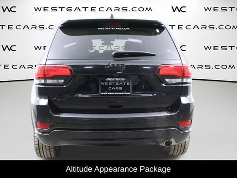 Used 2021 Jeep Grand Cherokee Laredo X image 7