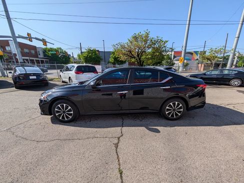 Used 2020 Nissan Altima 2.5 S FWD image 9