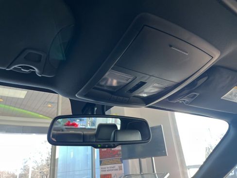 Used 2009 Dodge Challenger SRT8 w/ SRT Option Group II image 16