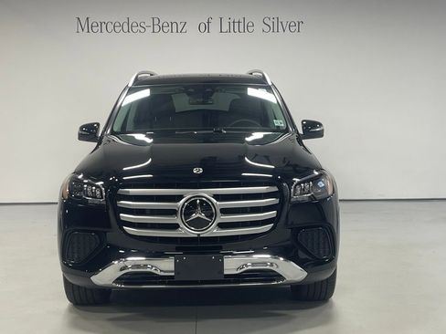 Used 2026 Mercedes-Benz GLS 450 4MATIC image 9