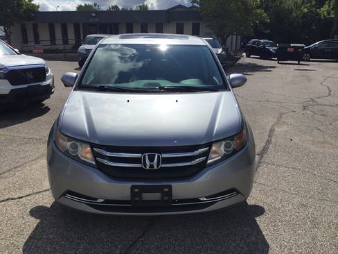 Used 2016 Honda Odyssey EX-L image 2