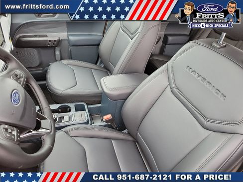 New 2026 Ford Maverick Lariat w/ Black Appearance Package image 5