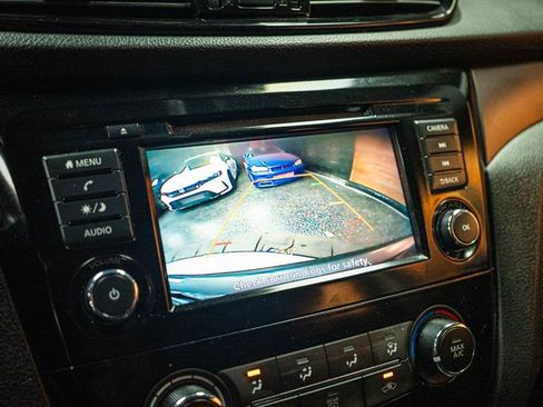 Used 2021 Nissan Rogue Sport S FWD image 18