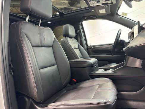 Used 2023 Chevrolet Tahoe RST image 31