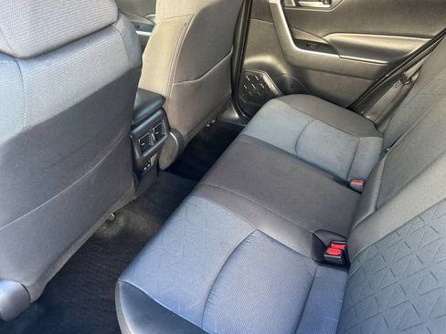 Certified 2025 Toyota RAV4 XLE AWD/4WD image 11