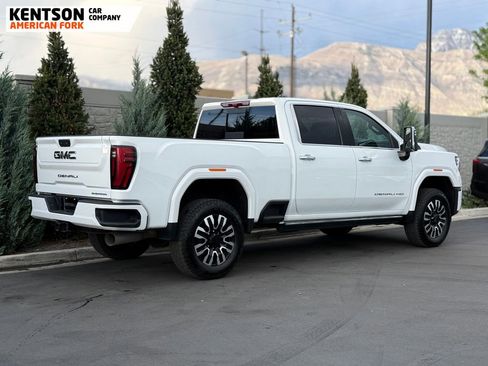 Used 2025 GMC Sierra 3500 Denali Ultimate image 10