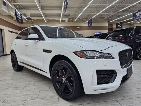 Used 2018 Jaguar F-PACE R-Sport AWD/4WD image 4