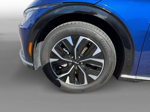 Used 2024 Kia EV6 Wind RWD image 9