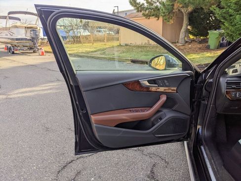 Used 2018 Audi A4 2.0T allroad Premium Plus image 11