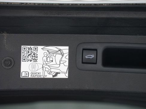 Certified 2021 Toyota Highlander Limited image 37